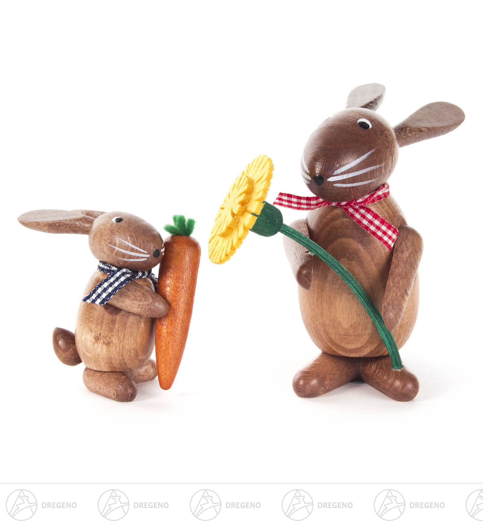 Hase mit Maiblume und Hase mit Möhre braun 10cm Hase mit Maiblume und Hase mit Möhre braun 10cm