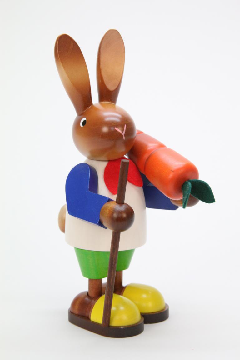 Hasenmann mit Karotte  23,0 cm