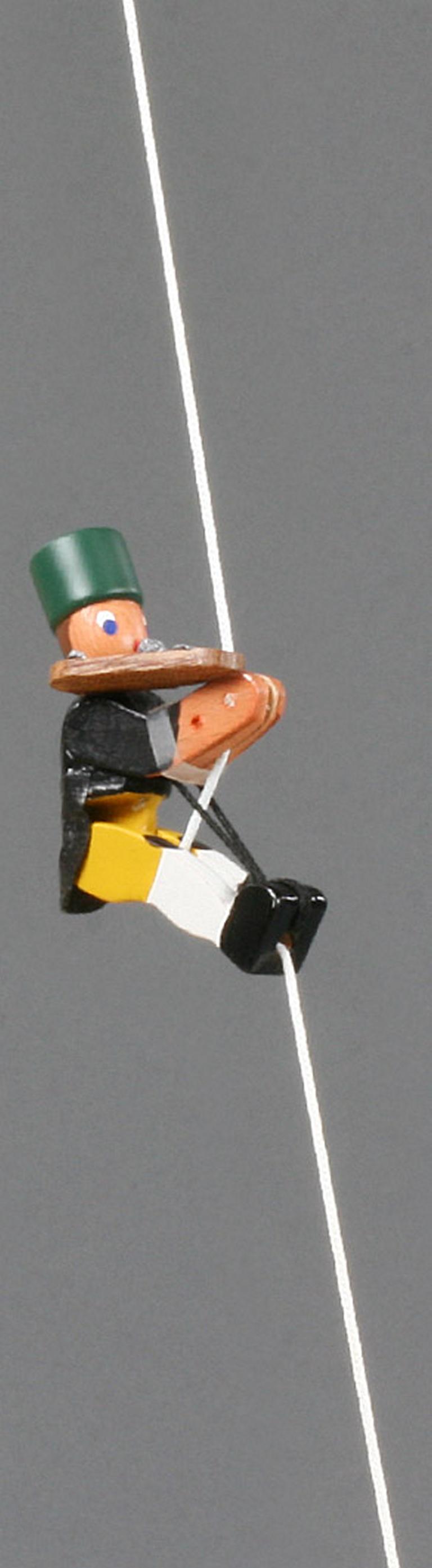 Kletterfigur Bergmann mit Erz Kletterfigur Bergmann mit Erz