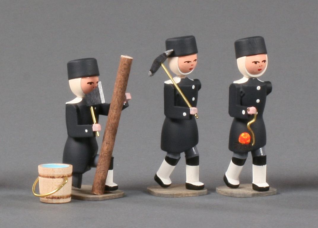 Bergleute Satz 2 (Hacke, Zimmerer, Grubenlicht) Bergleute Satz 2 (Hacke, Zimmerer, Grubenlicht)