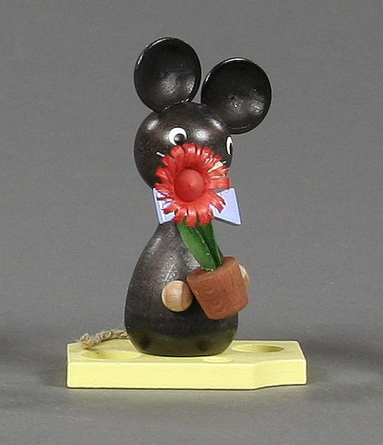 Maus mit Blumentopf