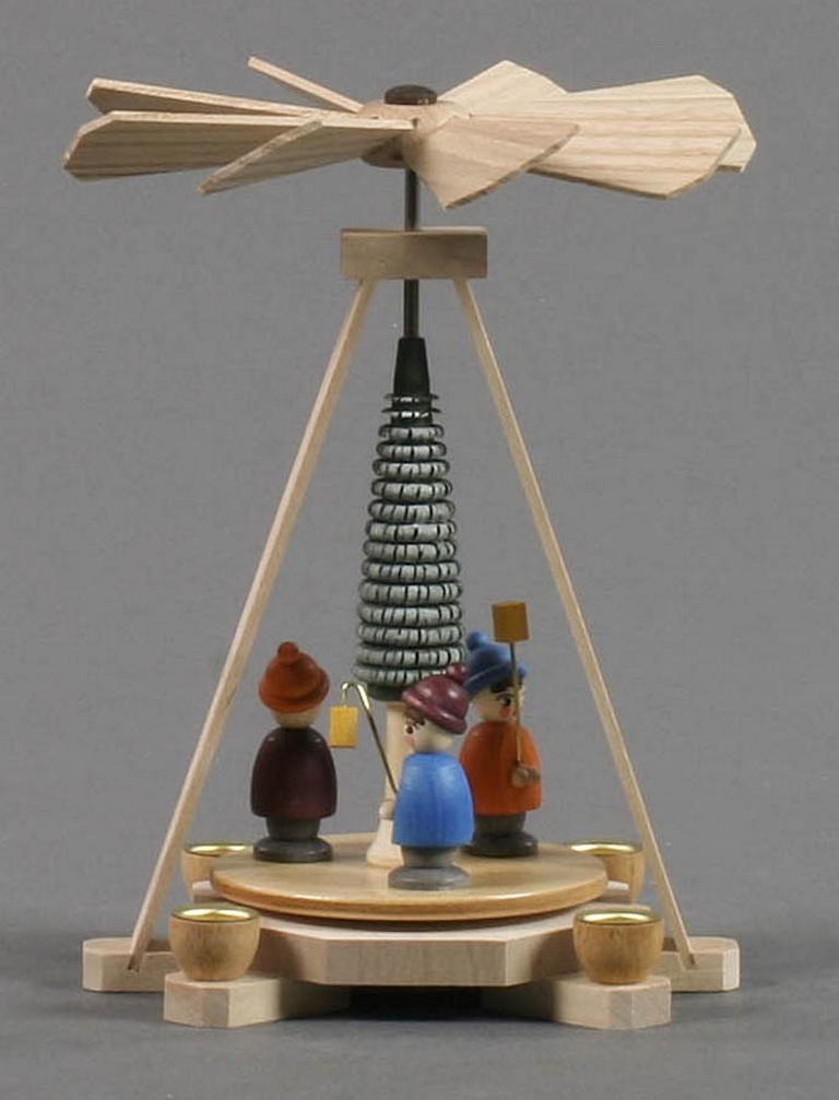 Mini-Pyramide mit Laternenkindern, für Kerzen d10mm Mini-Pyramide mit Laternenkindern, für Kerzen d10mm
