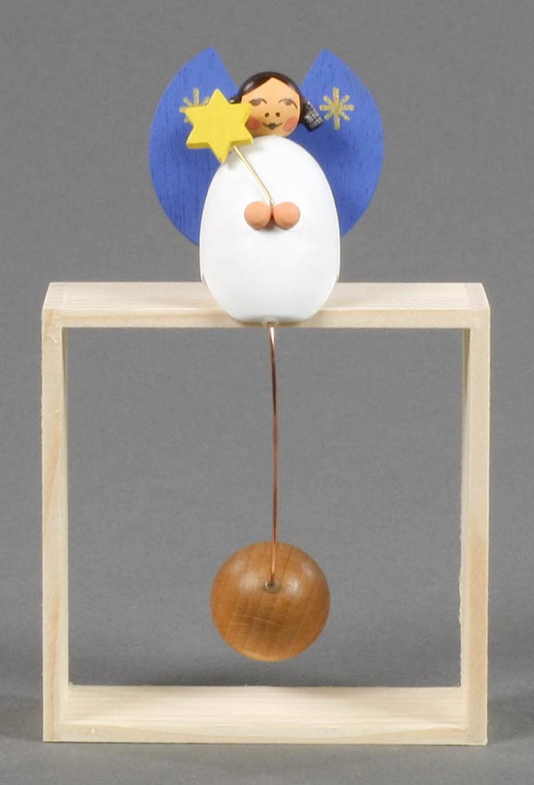 Schaukelfigur Engel mit Stern