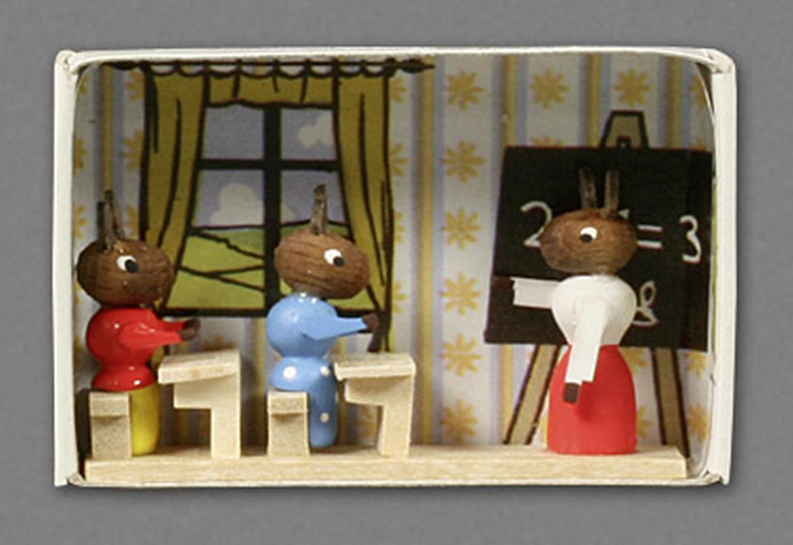 Zündholzschachtel Hasenschule