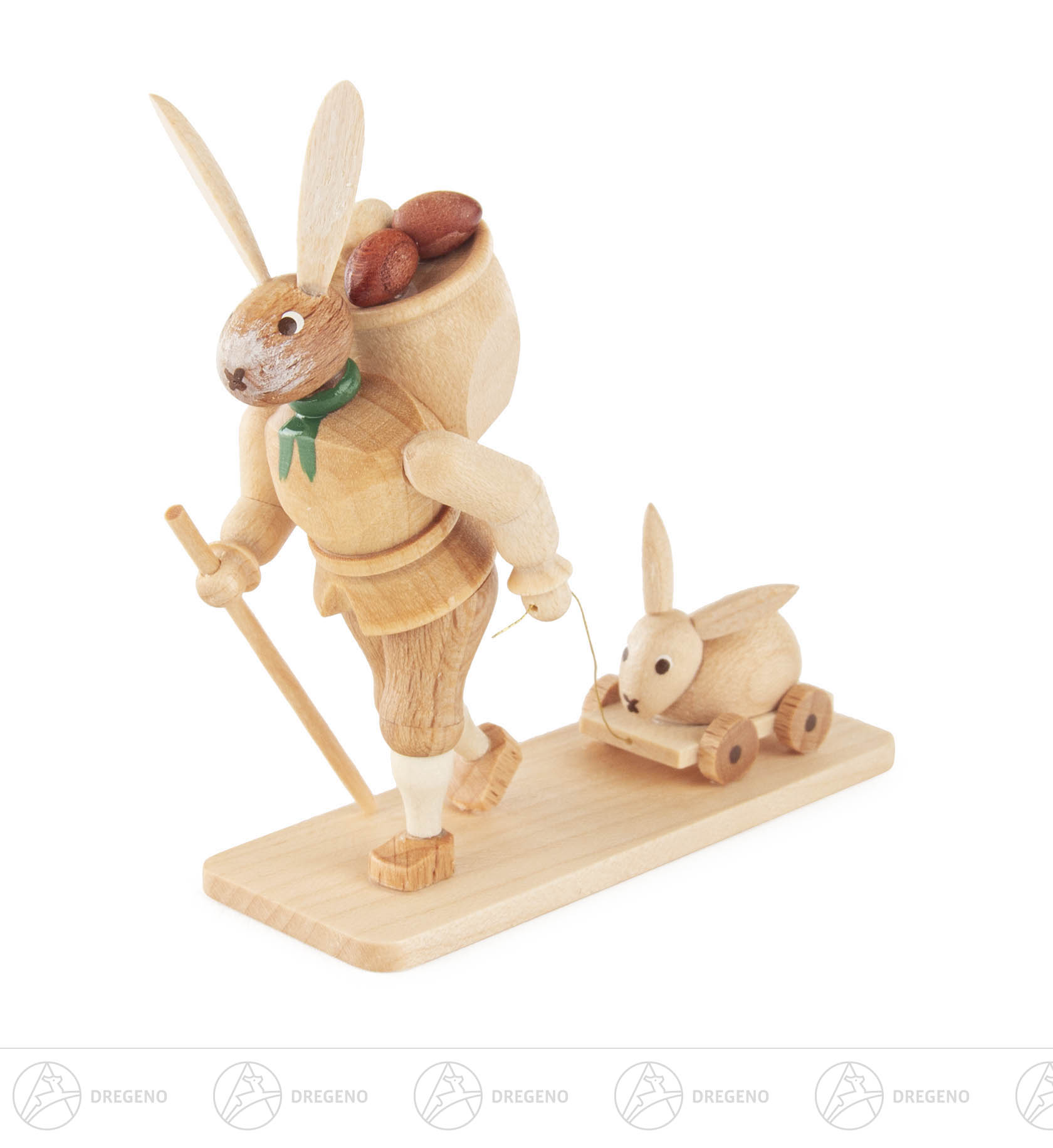 Osterhase mit Korb, natur auf Sockel