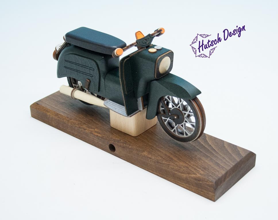 Tannengrüne Schwalbe Räuchermoped Simson  28x8x14,5cm