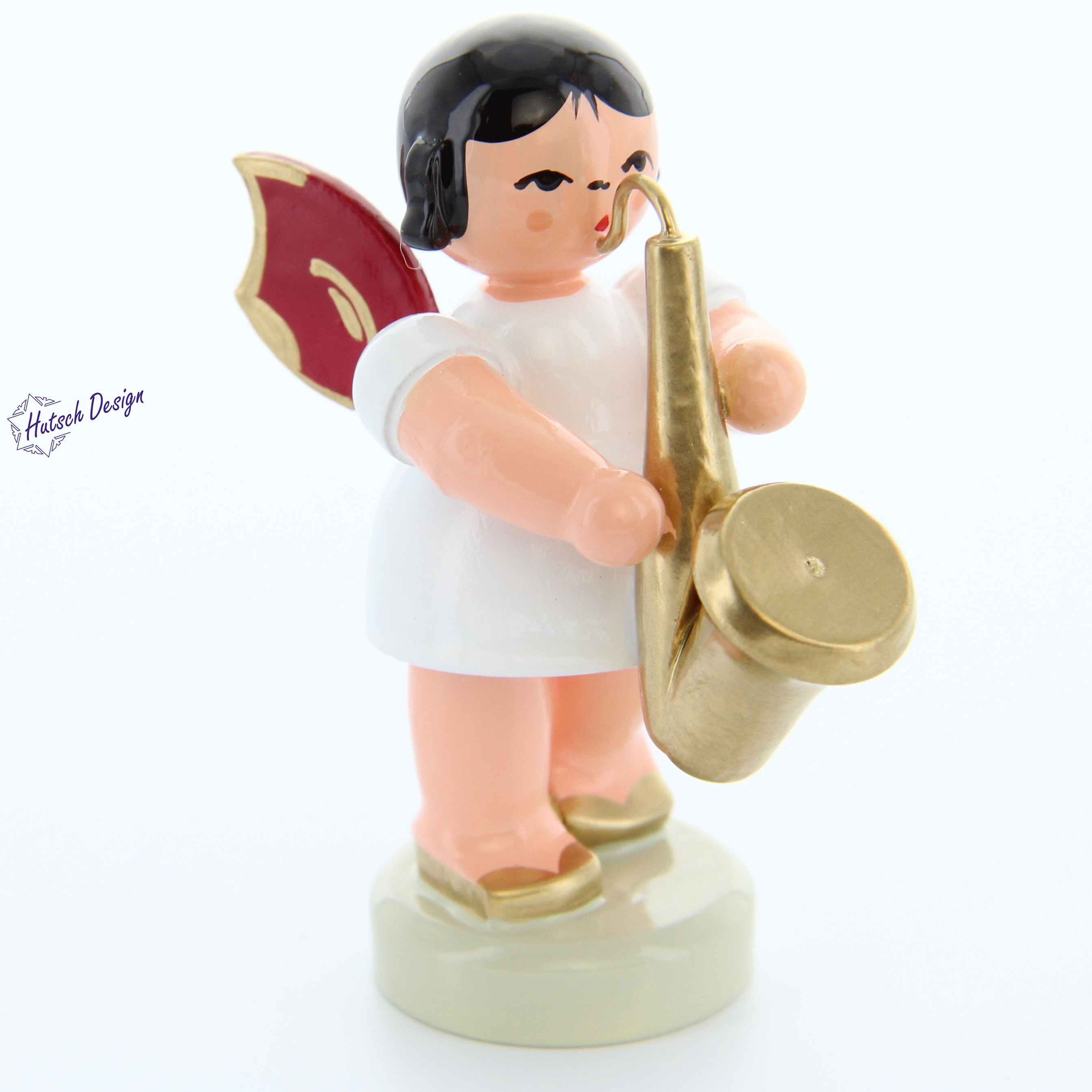 Engel stehend mit Saxophon, rote Flügel