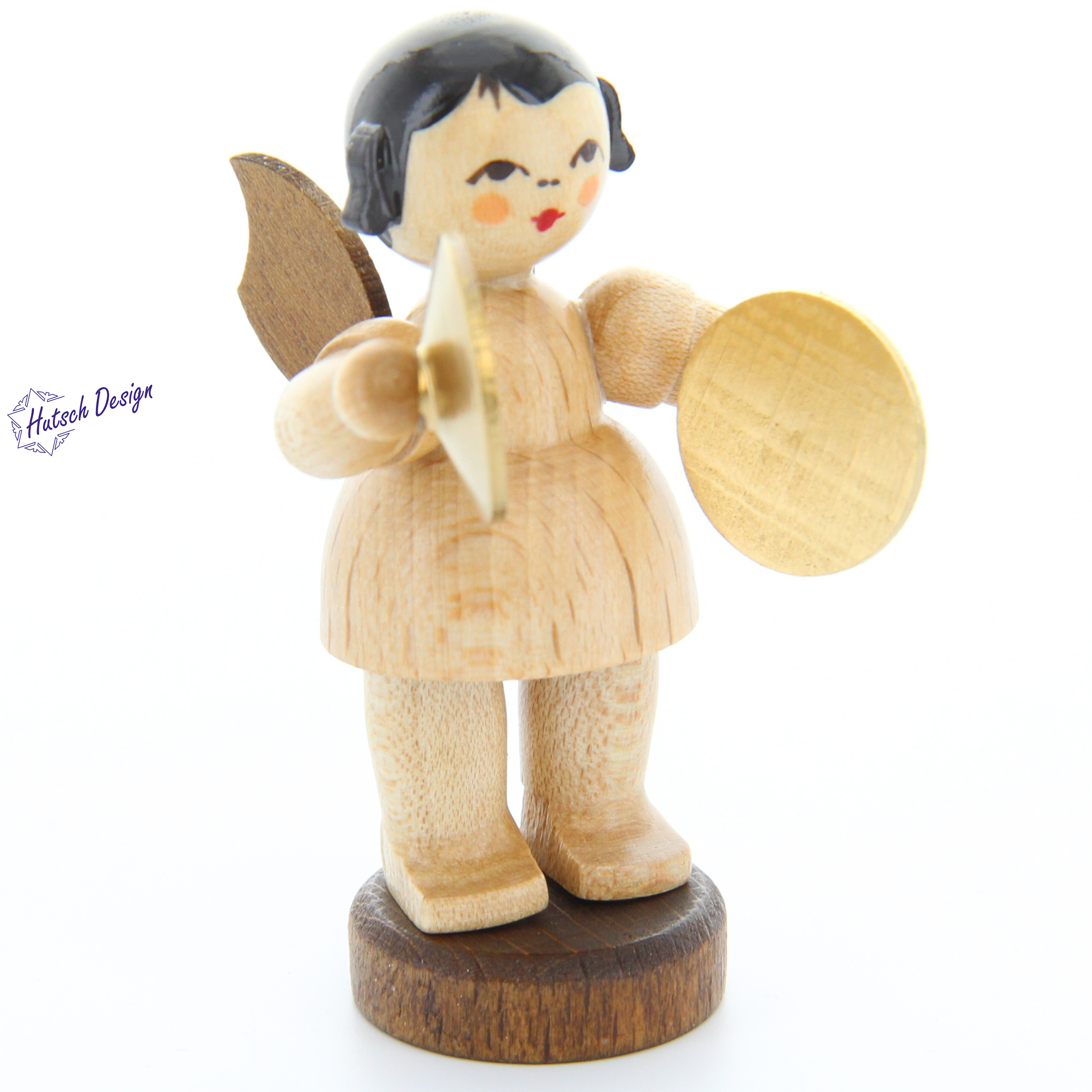 Engel stehend mit Becken, natur