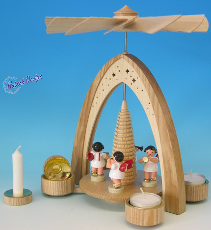 Teelichtpyramide natur mit 4 Engel Bläser, Flügel rot inkl. Pyram.-kerzenadapter