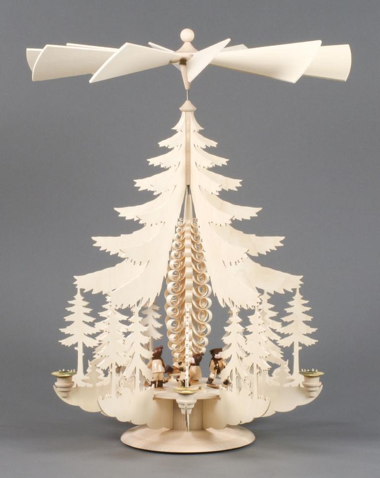 Pyramide mit Winterkindern groß, für Kerzen d14mm