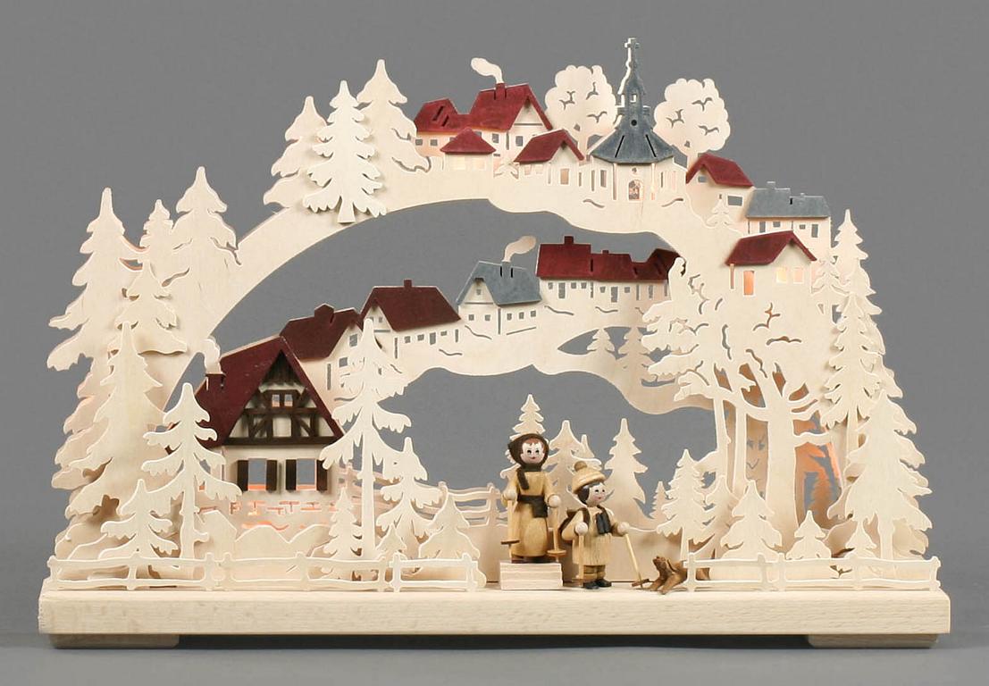 Schwibbogen Winterwanderung klein, indirekt elektrisch beleuchtet