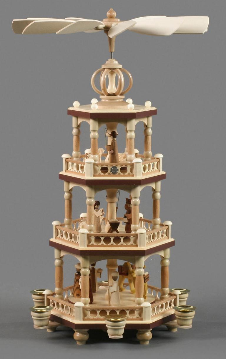 Pyramide mit Christi Geburt, 3-stöckig, für Kerzen d14mm