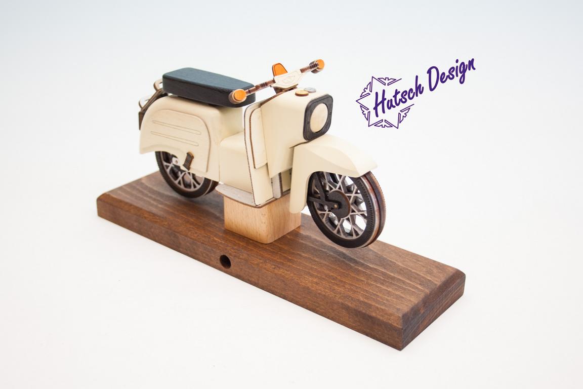 Alabasterweisse Schwalbe Raeuchermoped Simson 28x8x14,5cm #1 Alabasterweisse Schwalbe Raeuchermoped Simson 28x8x14,5cm #1