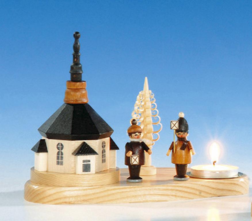 mit Kirche und Laternenkinder  natur