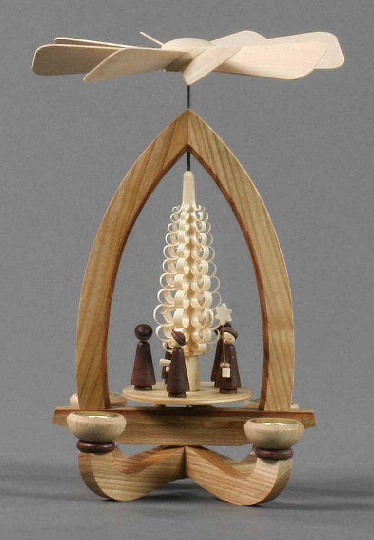 Pyramide mit Kurrende, für Kerzen d14mm