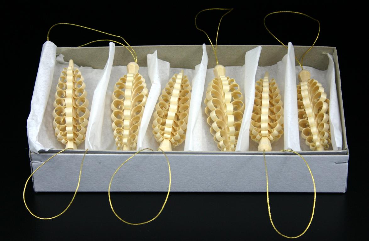 6 Stk. Spanzapfen  12cm x 4cm x 5cm