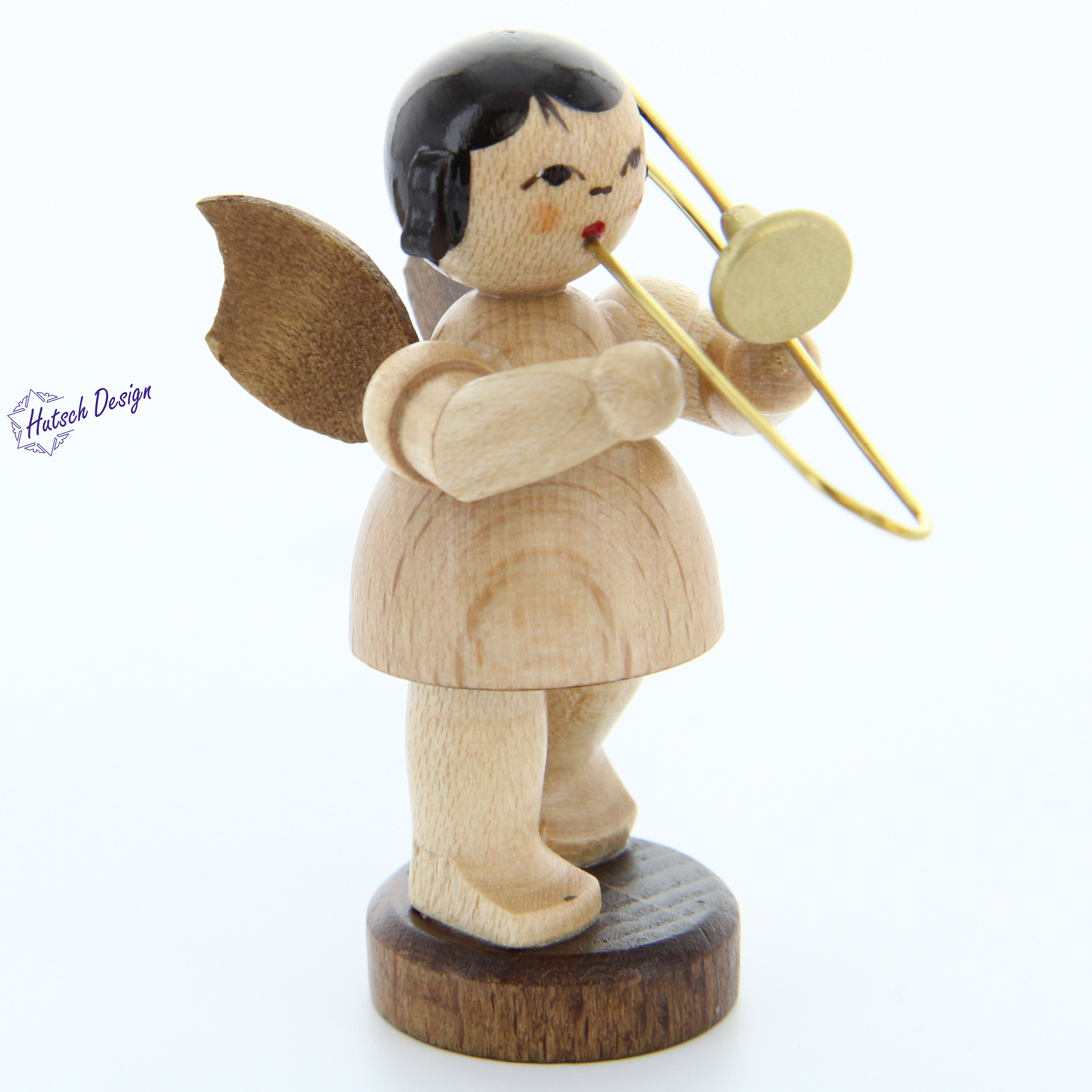 Engel stehend mit Posaune, natur