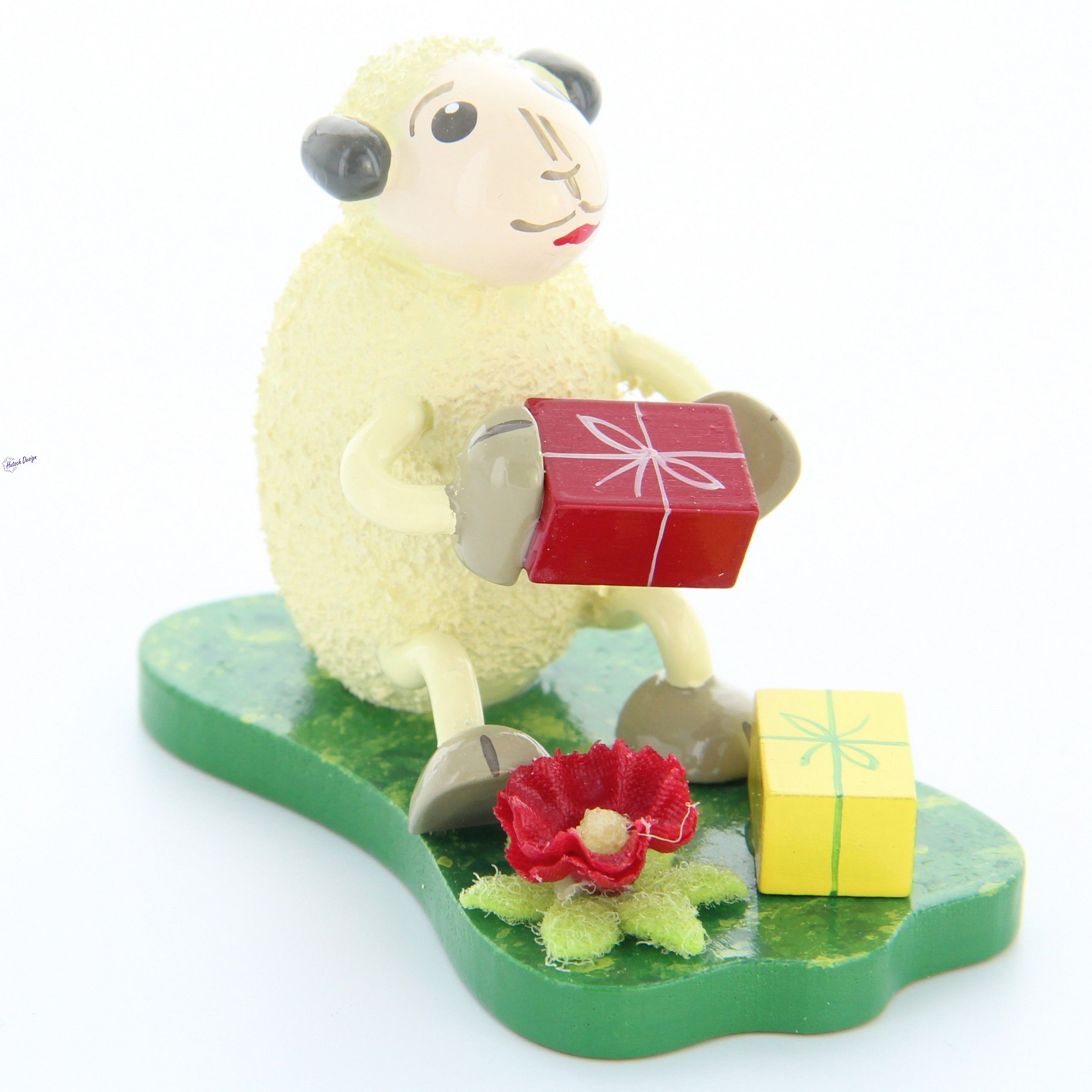 Schaf Jubilari, bekommt Geschenke