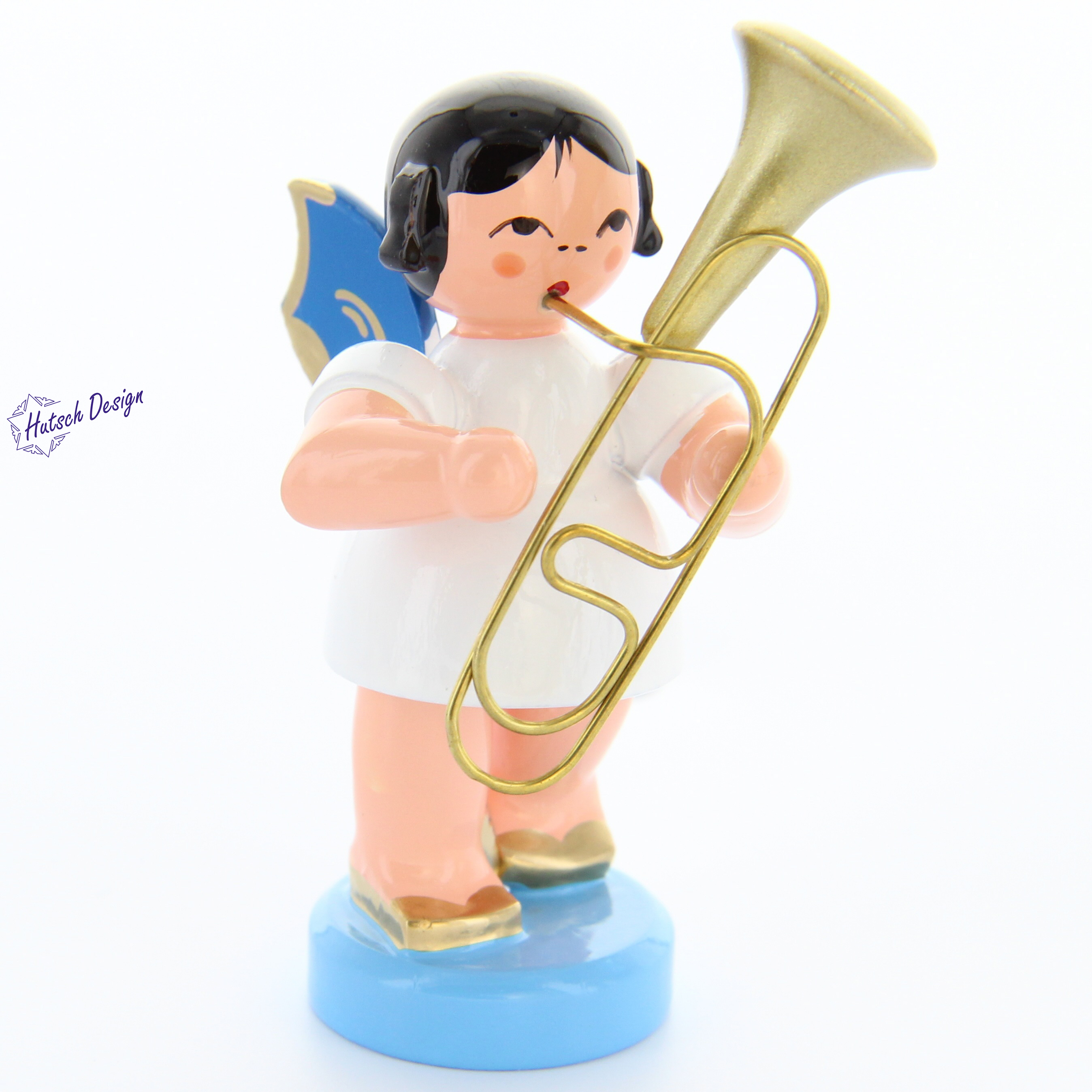 Engel stehend mit Bariton, blaue Flügel