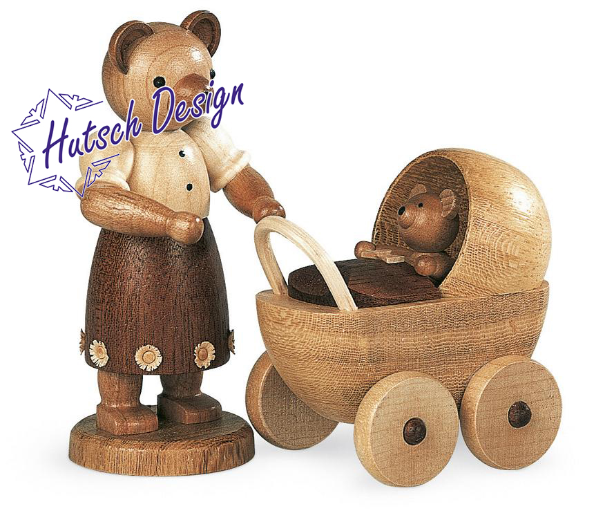 Bärenmutter mit Kinderwagen