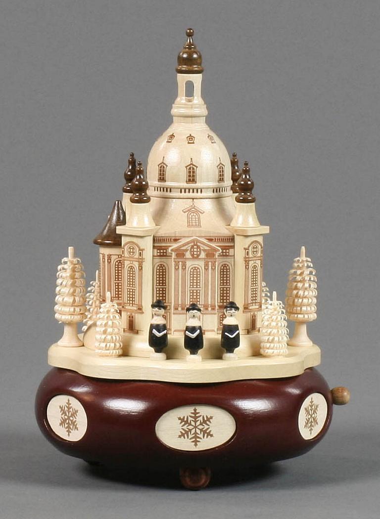 Spieldose mit Dresdner Frauenkirche und Kurrende, Figuren schwarz Melodie: Stille Nacht