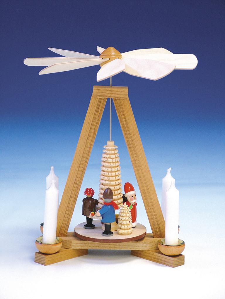 Pyramide mit Weihnachtsmann und Striezelkinder  H 23 cm