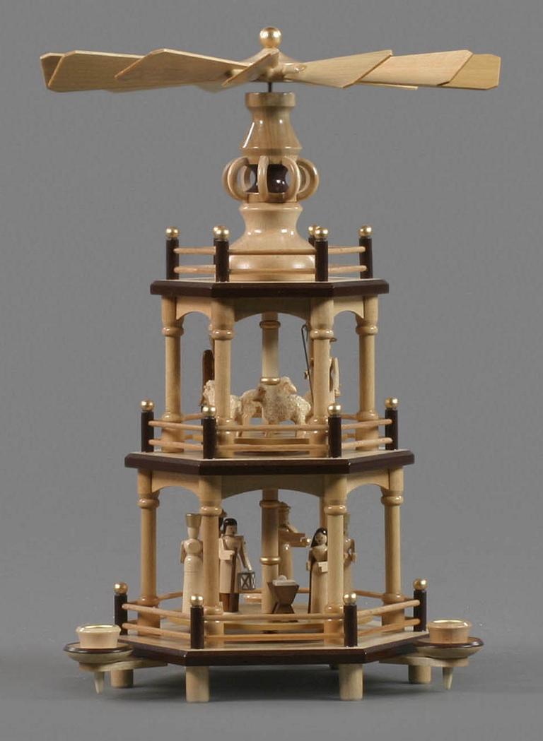 Pyramide mit Christi Geburt natur, 2-stöckig, für Kerzen d14mm